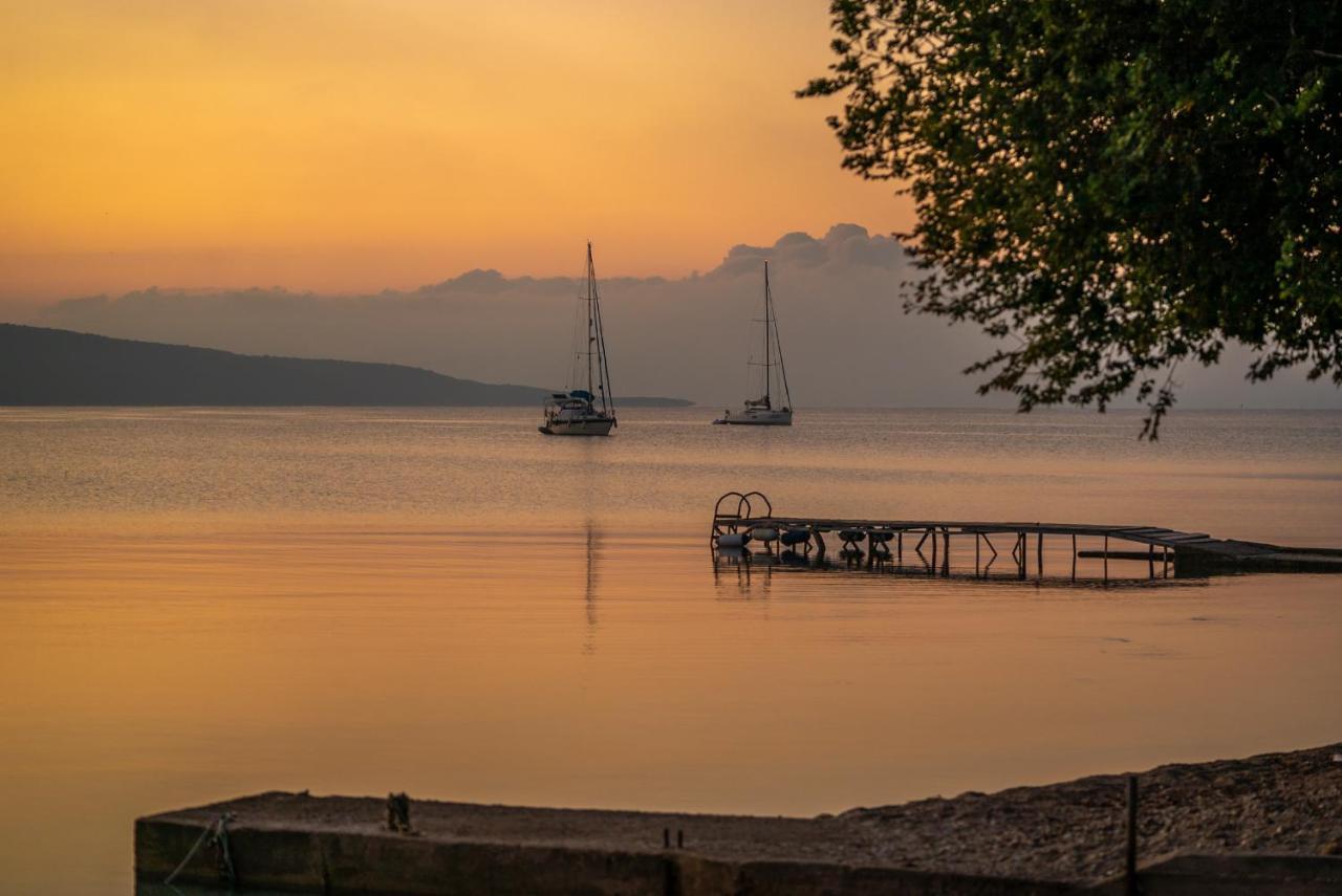 Flisvos Seaside Apartments Lygia  Dış mekan fotoğraf