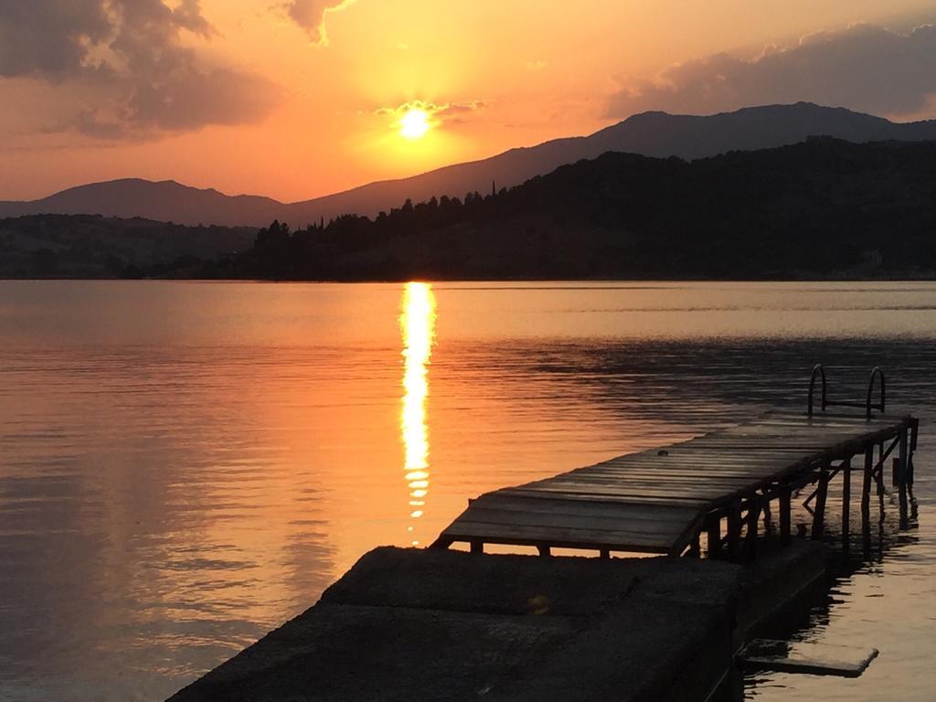 Flisvos Seaside Apartments Lygia  Dış mekan fotoğraf