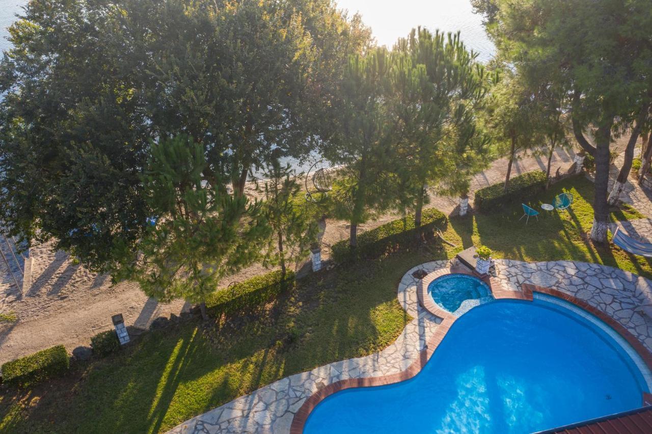 Flisvos Seaside Apartments Lygia  Dış mekan fotoğraf